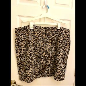 LAST CHANCE Loft Leopard Pencil Skirt NWT Size 22